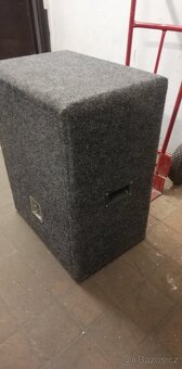 Velká hudební repro bedna - 2