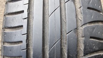 Letní pneumatika 195/50/15 Nokian - 2