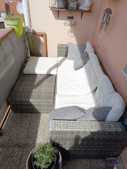 Ratanova sedacka - 2