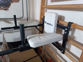 Hrazda na cvičení - 2