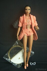 Panenka Barbie, Fashion Royalty OBLEČEK A ŠPERKY - 2