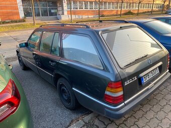 Mercedes-Benz W124, 230TE - 2