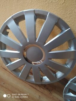 Prodám poklice r15 - 2