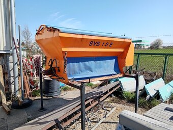 Multicar M 26 s HR + příslušenství - sypač a kartáč - 2