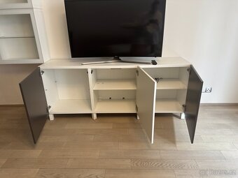 TV stolek / komoda – bílá a hnědá mat - 2