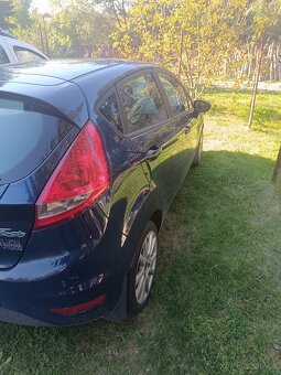 Ford Fiesta - 2