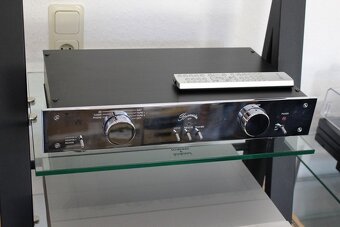 Špičkový předzesilovač Burmester 877 - 2