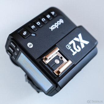 Godox řídící jednotka X2T pro FUJIFILM - 2
