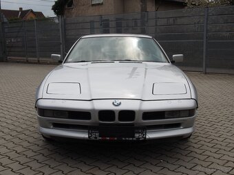 BMW 850i E31 1991 stříbrný celolak, najeto jen 122 600 km - 2