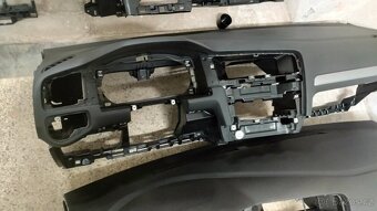 Airbagová sada Volkswagen golf 7 s originální palubní deskou - 2