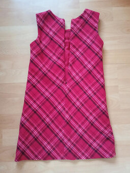 Dívčí šatovka zn. H&M vel. 116 - 2