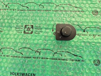 spínač ovládání a vyhřívání zpětných zrcátek VW Golf IV , Bo - 2