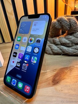 Apple Iphone 13, 256 GB, 89% baterie, Záruka 1/2026 - 2