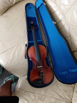 Prodám krásné housle 🎻 Josef čermák - 2