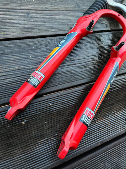 Odpružená vidlice RockShox Judy C MTB retro Long Travel - 2