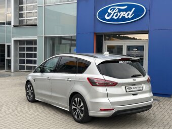 S-MAX ST-Line 7m 2,5 HEV 190k ČR Dealer FORD r.2023 - 2
