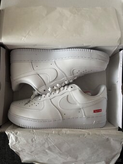 Nike AF1 Supreme 44 - 2