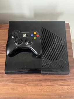 XBOX 360 - 2