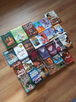 26 ks knih / romány/ a jiné - 2