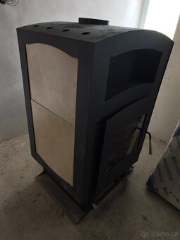 Krbová kamna s výměníkem plus radiátory - 2