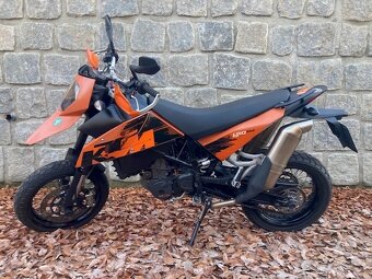 KTM 690 SM r.v. 2007 + náhradní motor - 2