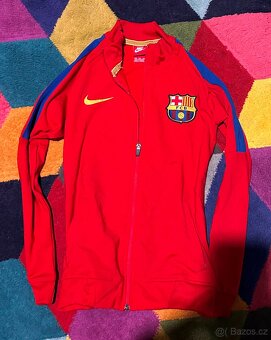 NIKE  SPORTOVNÍ CHLAPECKÁ MIKINA FCB 140 🤩  - 2