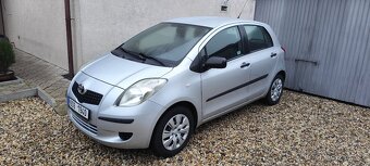 Toyota Yaris 1,3 benzín 64 kW - 2