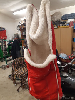 Retro červený fusak - 2