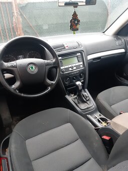 SKODA OCTAVIA  II  2.0 TDI  103 KW - 2