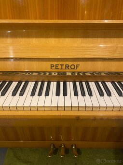 Pianino Petrof 114 - 2