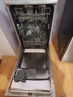 Myčka nádobí - 2