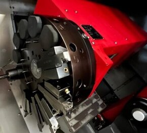 SOUSTRUH CNC - E 65 TCM - 2