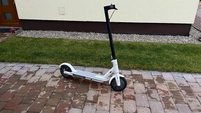 Elektrokoloběžka Xiaomi m365 - 2