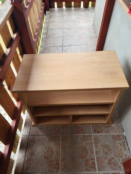 Stolek pod TV/nebo jiné - 2