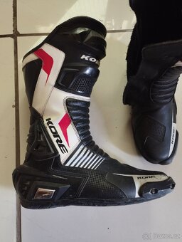 Motoboty - 2
