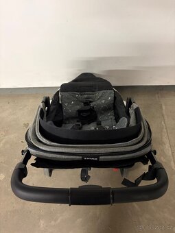 Kočárek Thule Spring Grey Melange - 2