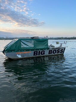 Rybářská loď Bigboss - 2