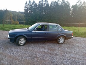 BMW E30 325e - 2
