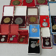 Medaile, vyznamenání, odznaky - 2