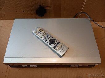 Panasonic Nv-p23 video/dvd combo - 2