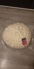 Luxusní měkkoučký ručně pletený polštář - nový - 2