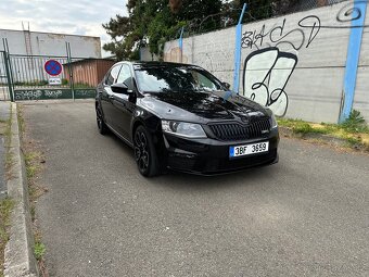 OCTAVIA 3 RS 2.0 162 KW TSI DSG krásný stav - 2