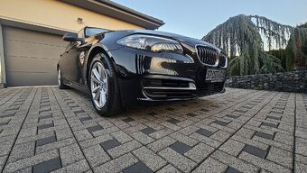 BMW 525 D Mod 2015 DISTRONIC. Top stav - 2