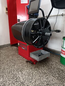 Alu kola r18 octavia rs zenith - 2