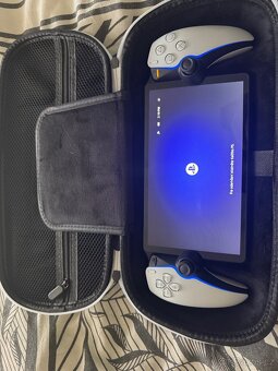 Playstation Portal - 2