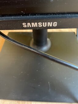 Monitor Samsung - 2