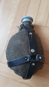 Vojenská polní lahev - 2