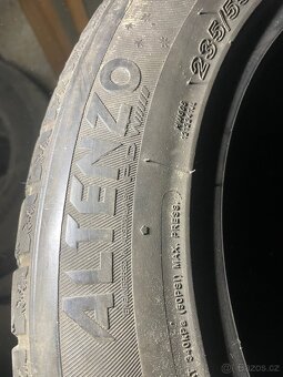 Zimni pneu 235/55 r17 - 2