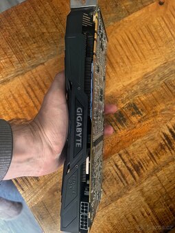 GIGABYTE GTX 1080 Ti Gaming OC 11g - 2