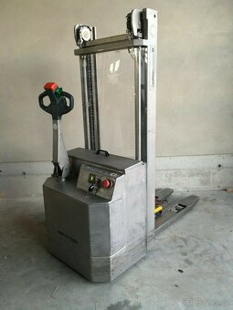 Nerezový pěší zakladač Elektrický zakladač Vysokozdvižný - 2